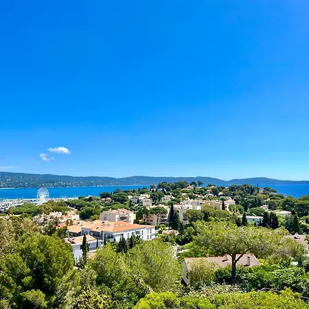 Penthouse La Vigie شقة